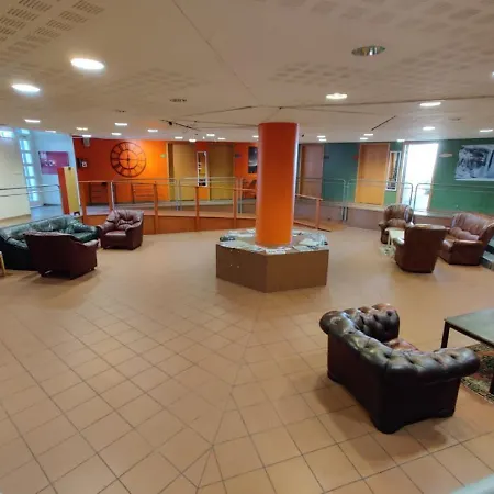 SM Hostel-3